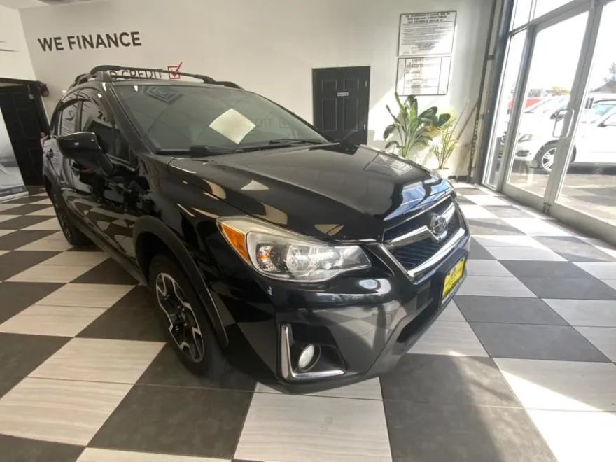 2017 Subaru Crosstrek 2.0i Premium photo 1
