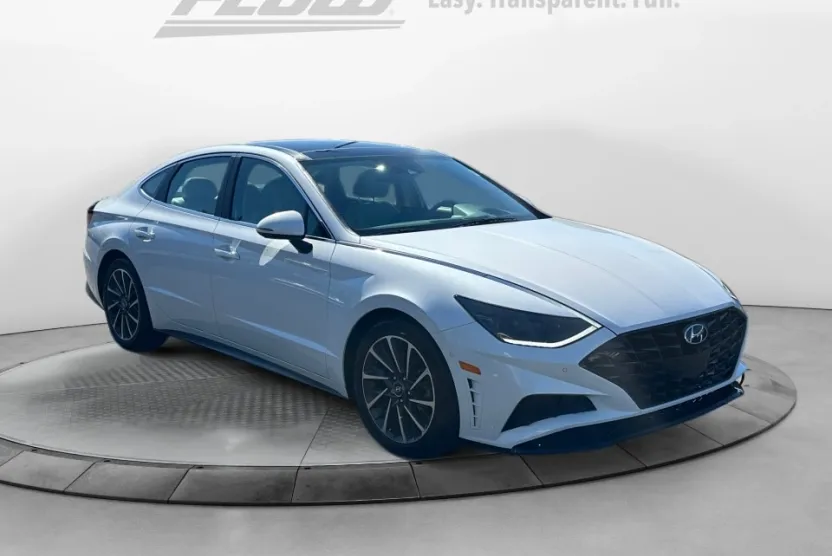 2020 Hyundai Sonata Limited photo 1