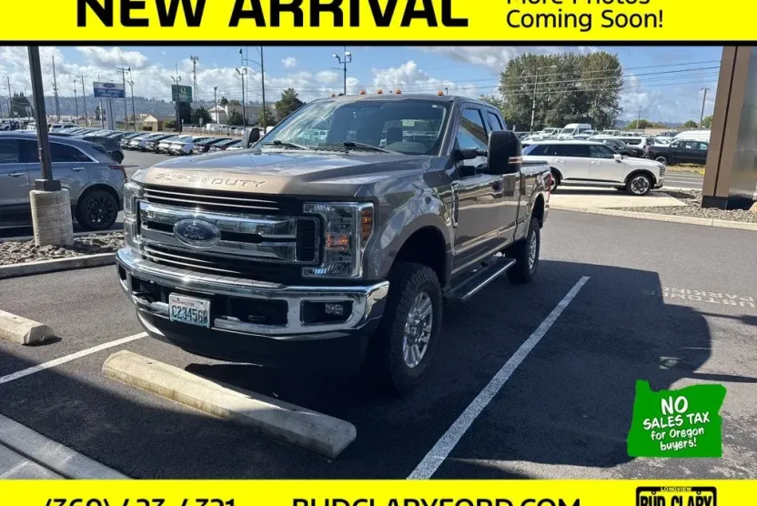 2019 Ford F-350 XLT photo 1