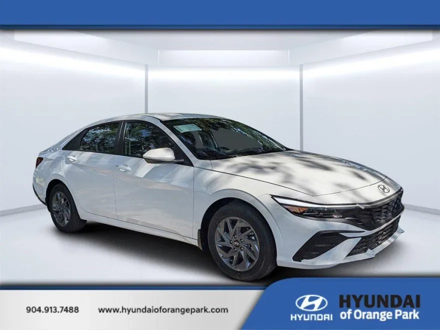 2025 Hyundai Elantra Hybrid Blue photo 1