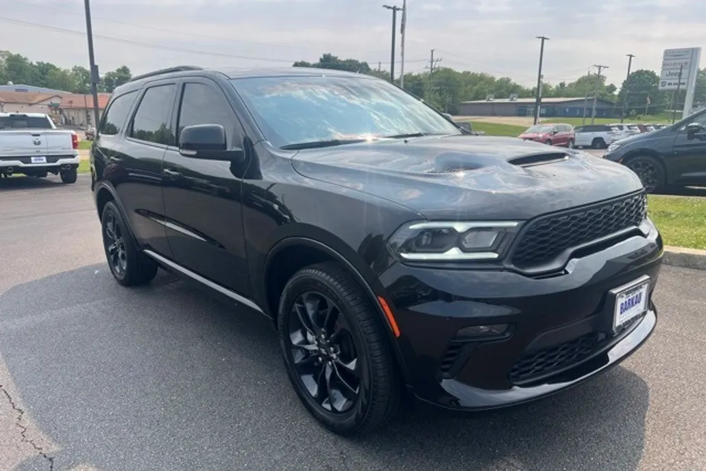 2023 Dodge Durango GT Plus photo 1