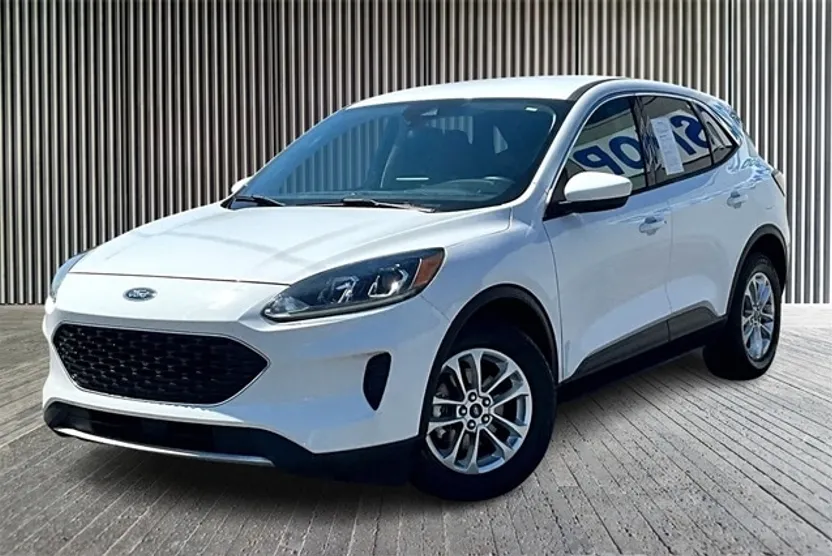 2020 Ford Escape SE photo 1