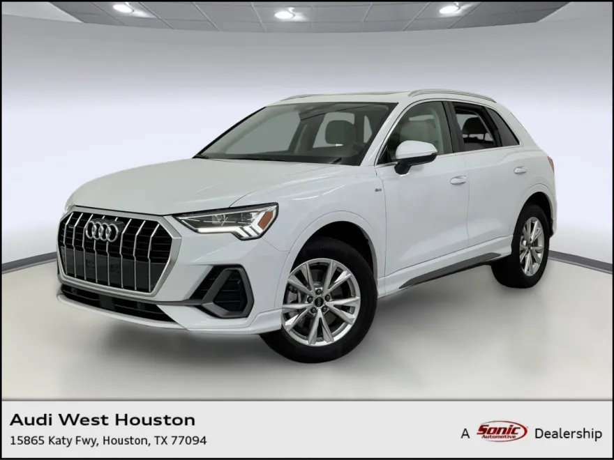 2025 Audi Q3 S line Premium photo 1