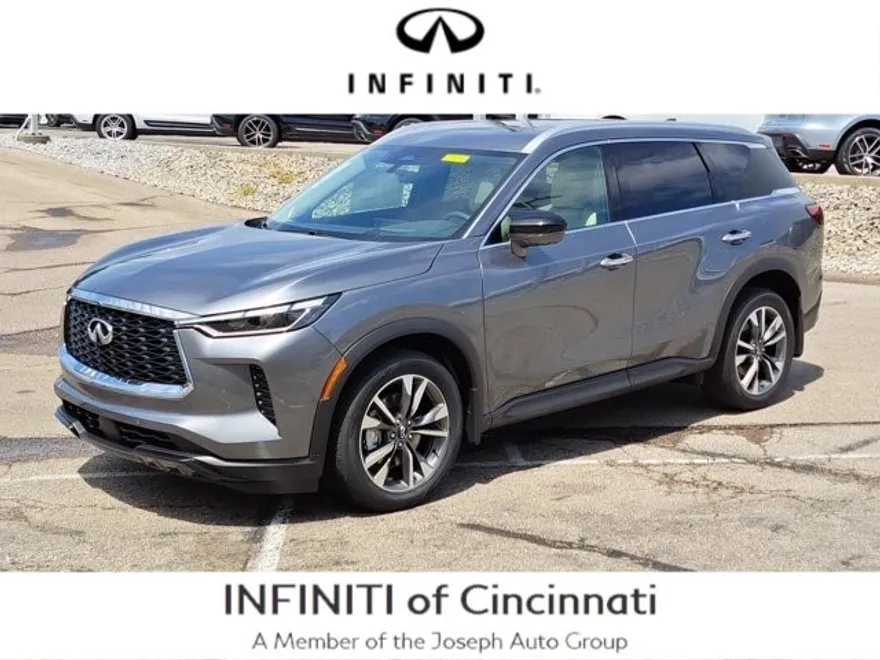 2025 Infiniti QX60 Luxe photo 1