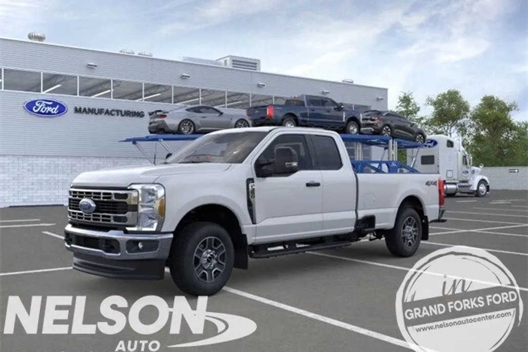 2025 Ford F-350 photo 1