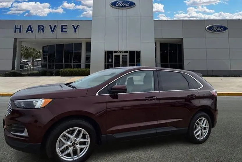 2024 Ford Edge SEL photo 1