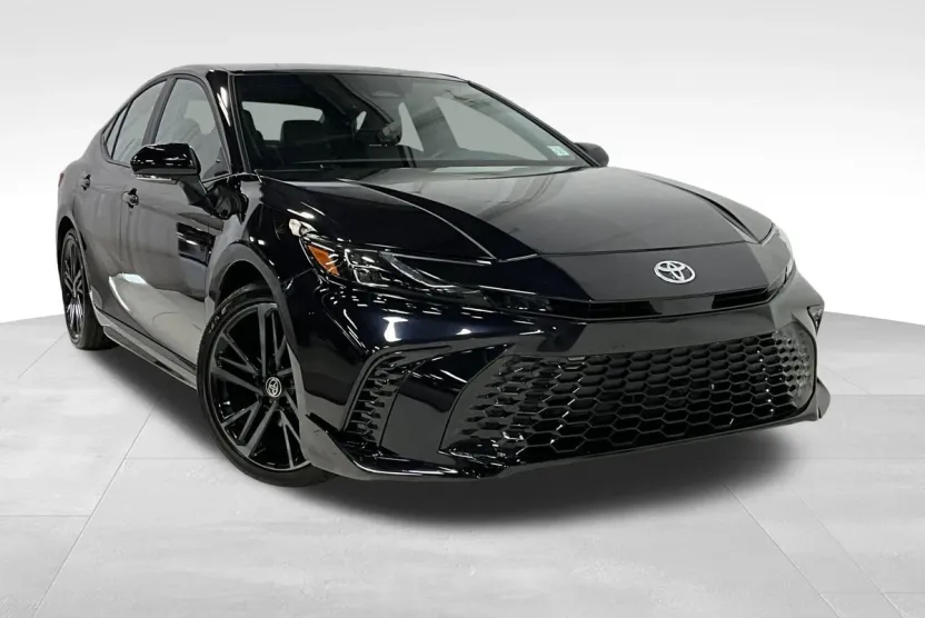 2025 Toyota Camry XSE photo 1