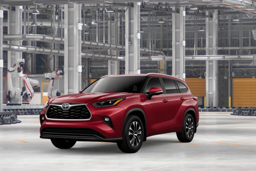 2026 Toyota Highlander XLE photo 1