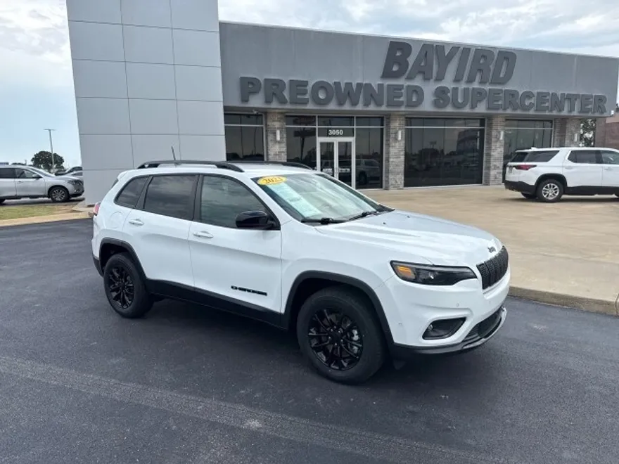 2023 Jeep Cherokee Altitude Lux photo 1