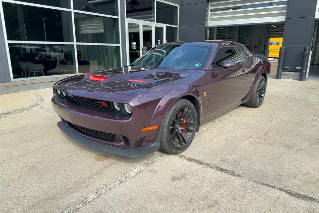 2021 Dodge Challenger R/T Scat Pack photo 1