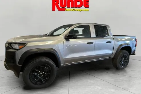 2026 Chevrolet Colorado Trail Boss photo 1