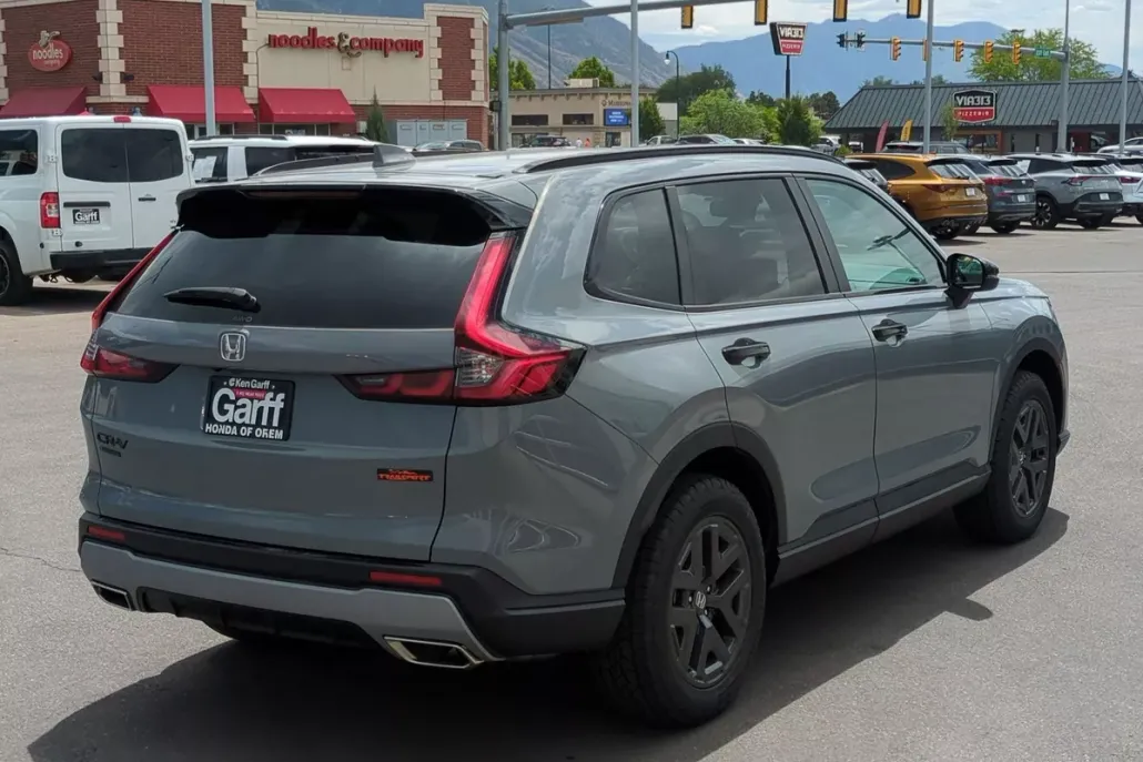 2026 Honda CR-V Hybrid photo 1