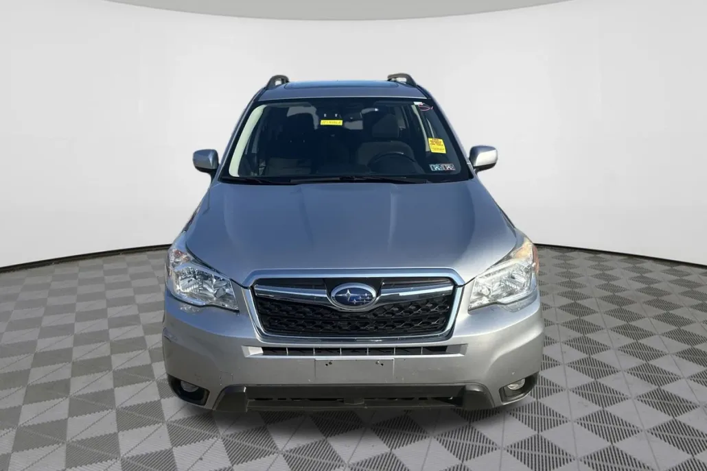 2014 Subaru Forester 2.5i Premium photo 1