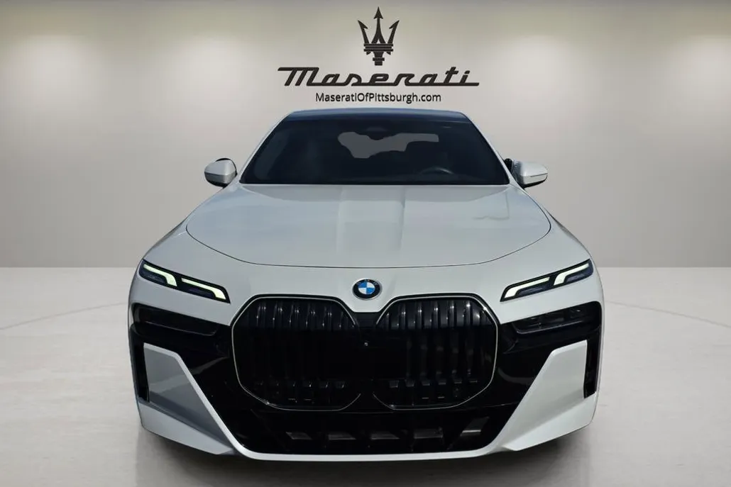 2025 Bmw 760i 760i xDrive photo 1