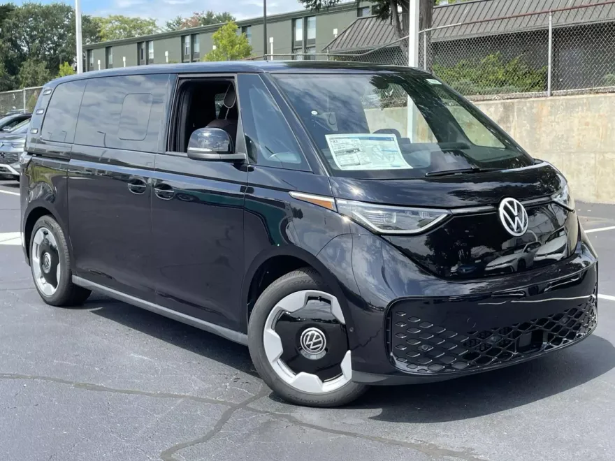 2025 Volkswagen ID. Buzz Pro S photo 1