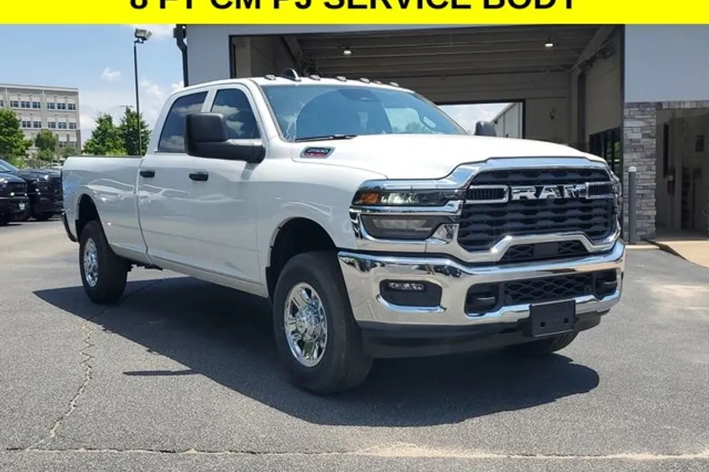 2025 Ram 2500 Tradesman photo 1