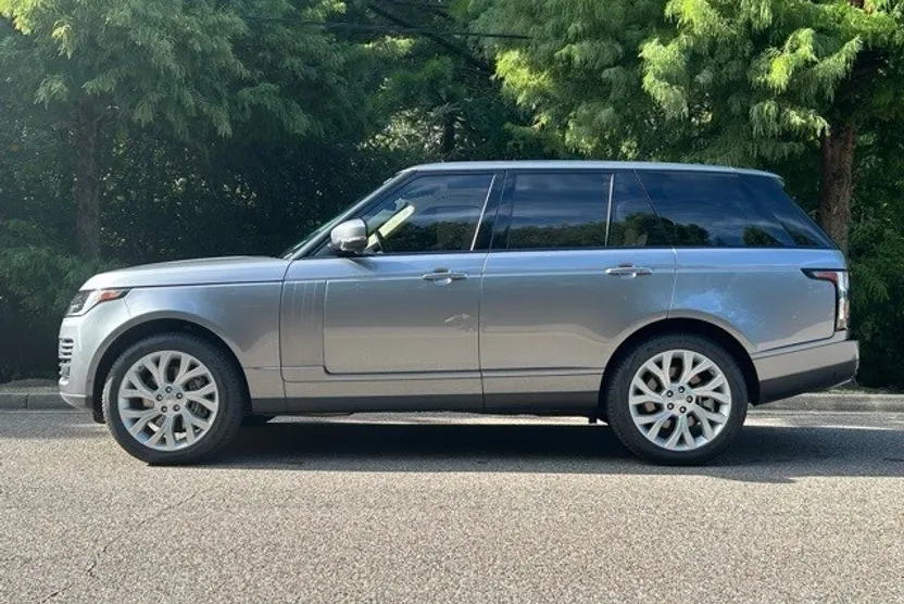 2020 Land Rover Range Rover HSE photo 1
