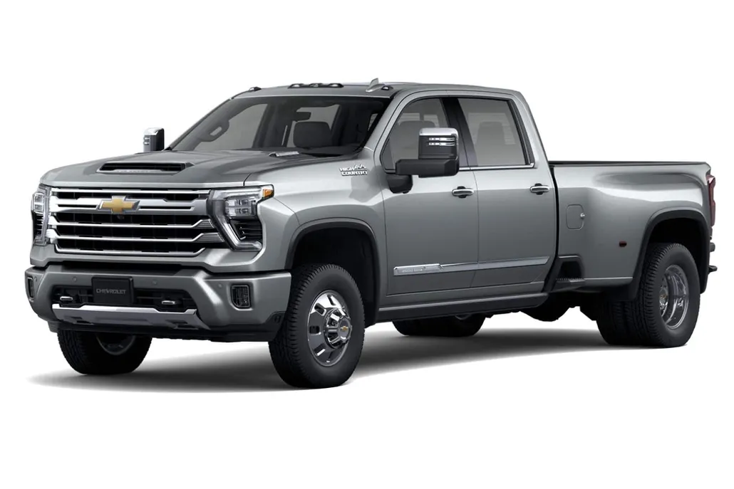 2026 Chevrolet Silverado 3500HD High Country photo 1