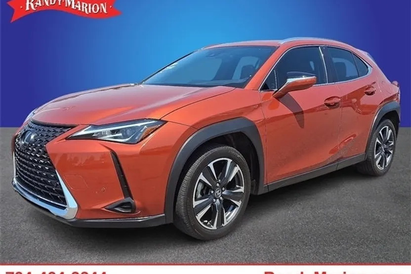 2020 Lexus UX 200 Premium photo 1