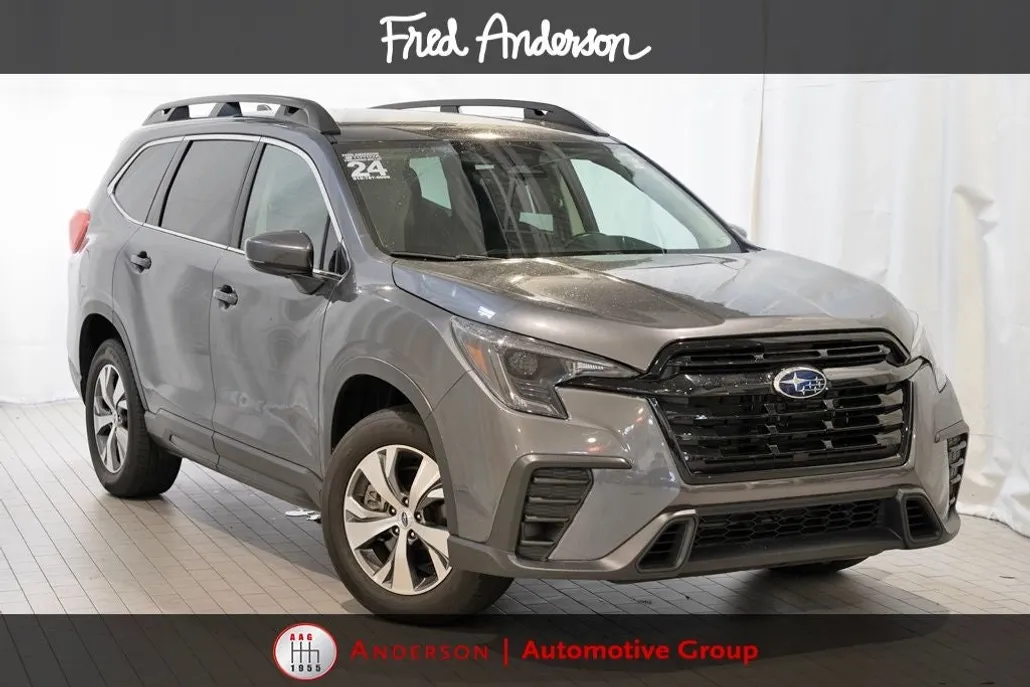 2024 Subaru Ascent Premium photo 1
