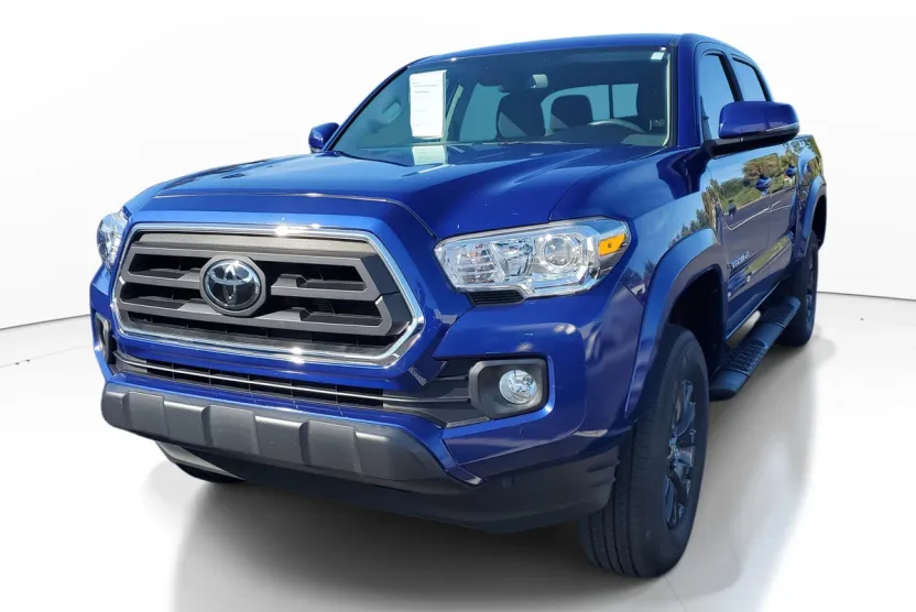 2023 Toyota Tacoma SR5 V6 photo 1