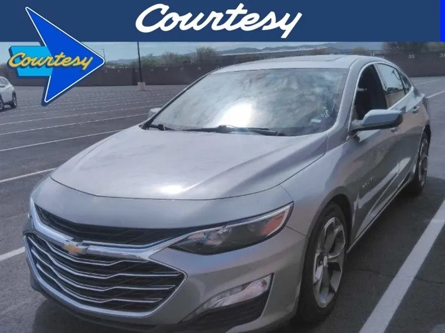 2023 Chevrolet Malibu 1LT photo 1
