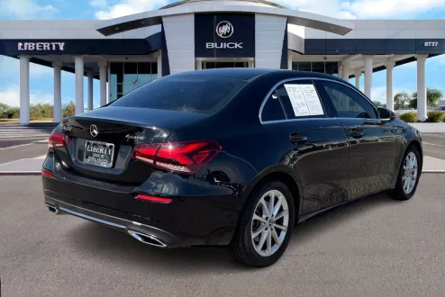 2019 Mercedes Benz A 220 4MATIC photo 2