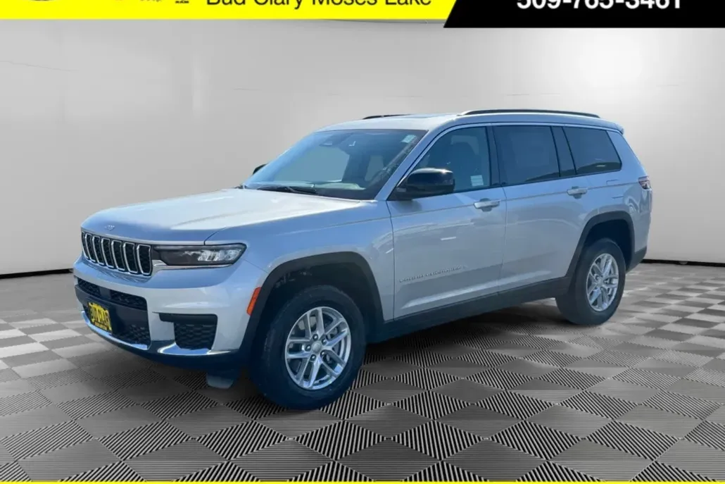 2025 Jeep Grand Cherokee Laredo X photo 1