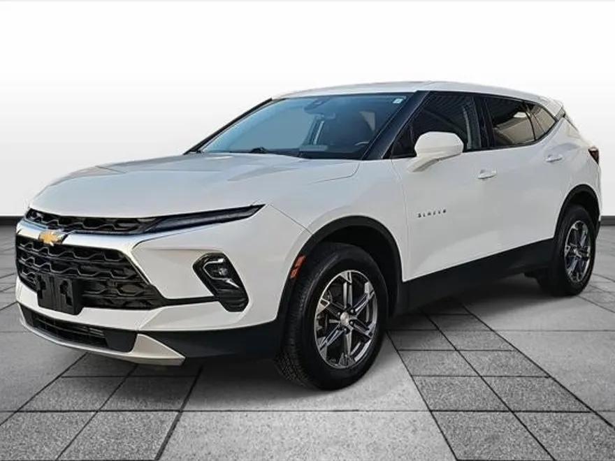 2023 Chevrolet Blazer 2LT photo 1