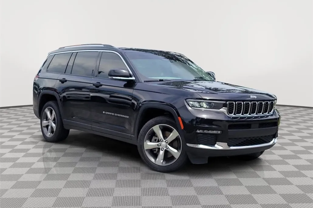 2022 Jeep Cherokee Limited photo 1