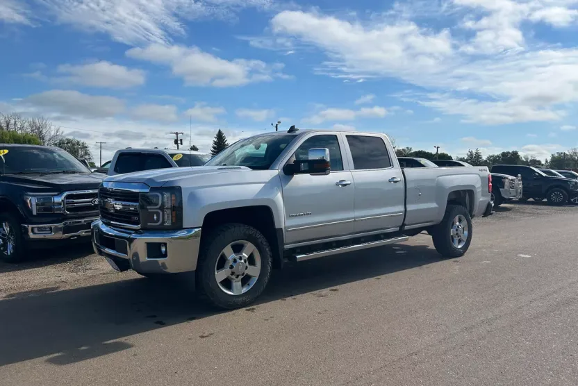 2016 Chevrolet Silverado 2500HD LTZ photo 1