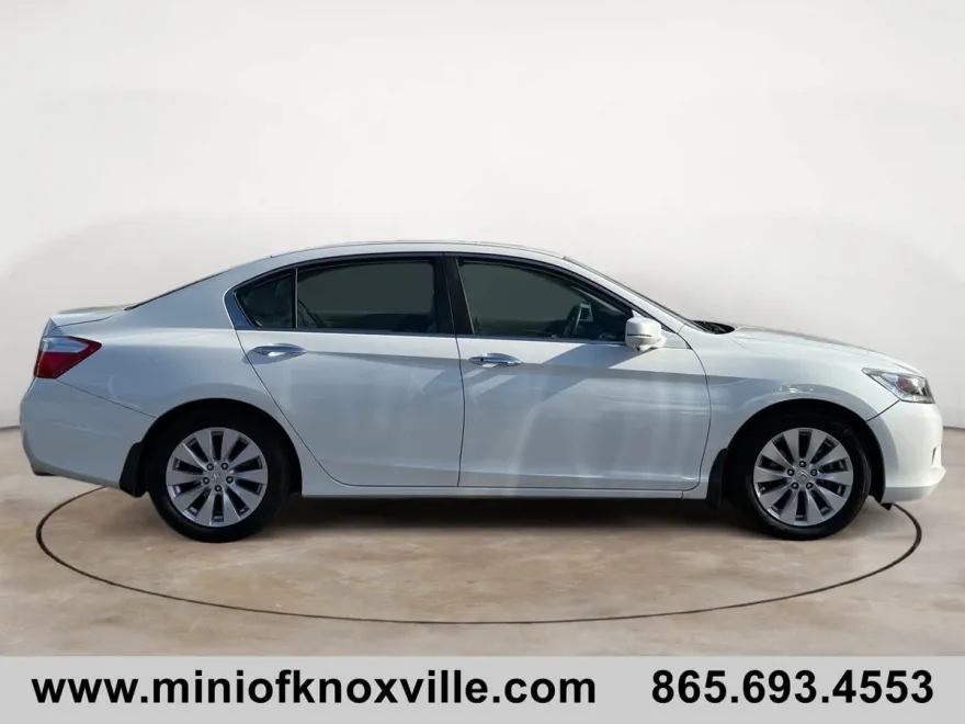 2015 Honda Accord EX-L photo 1