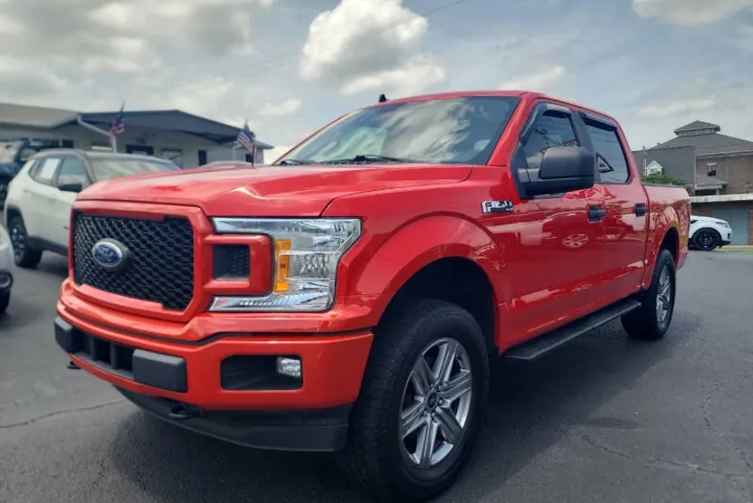 2020 Ford F-150 XLT photo 1