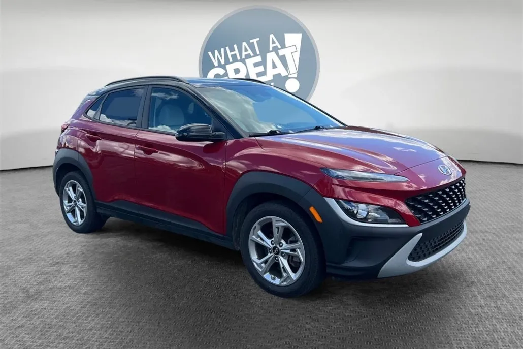 2022 Hyundai Kona SEL photo 1