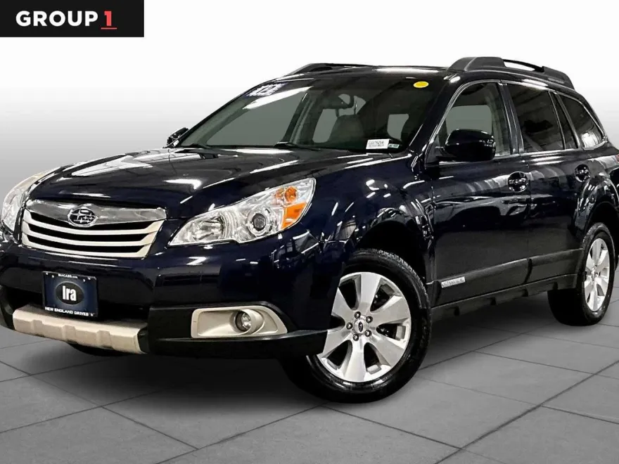 2012 Subaru Outback 3.6R Limited photo 1