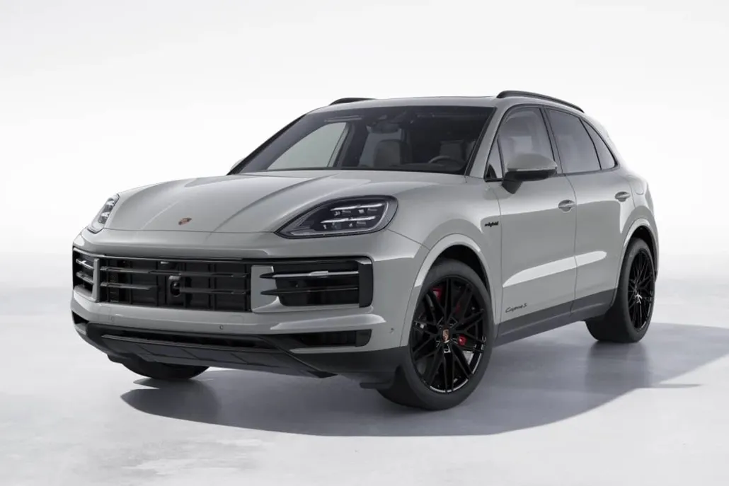 2025 Porsche Cayenne S E-Hybrid photo 1