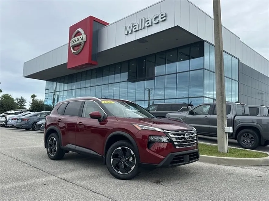 2025 Nissan Rogue SV photo 1