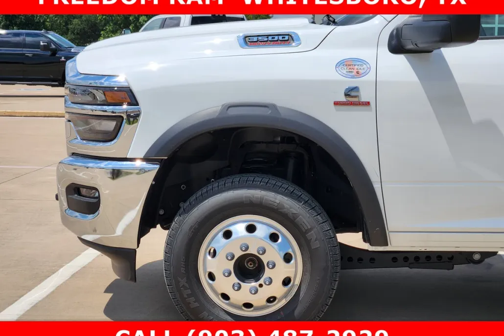 2025 Ram 3500 Tradesman photo 1