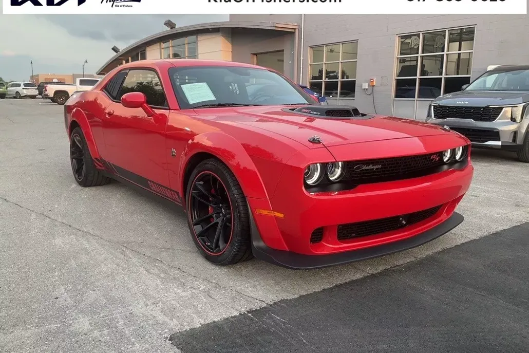 2021 Dodge Challenger R/T Scat Pack Widebody photo 1