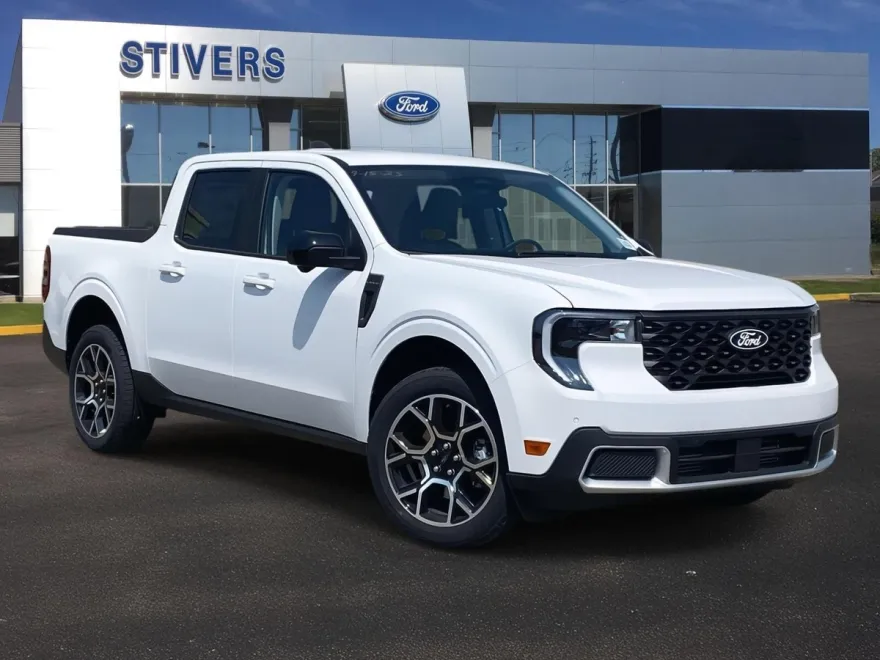 2025 Ford Maverick Lariat photo 1