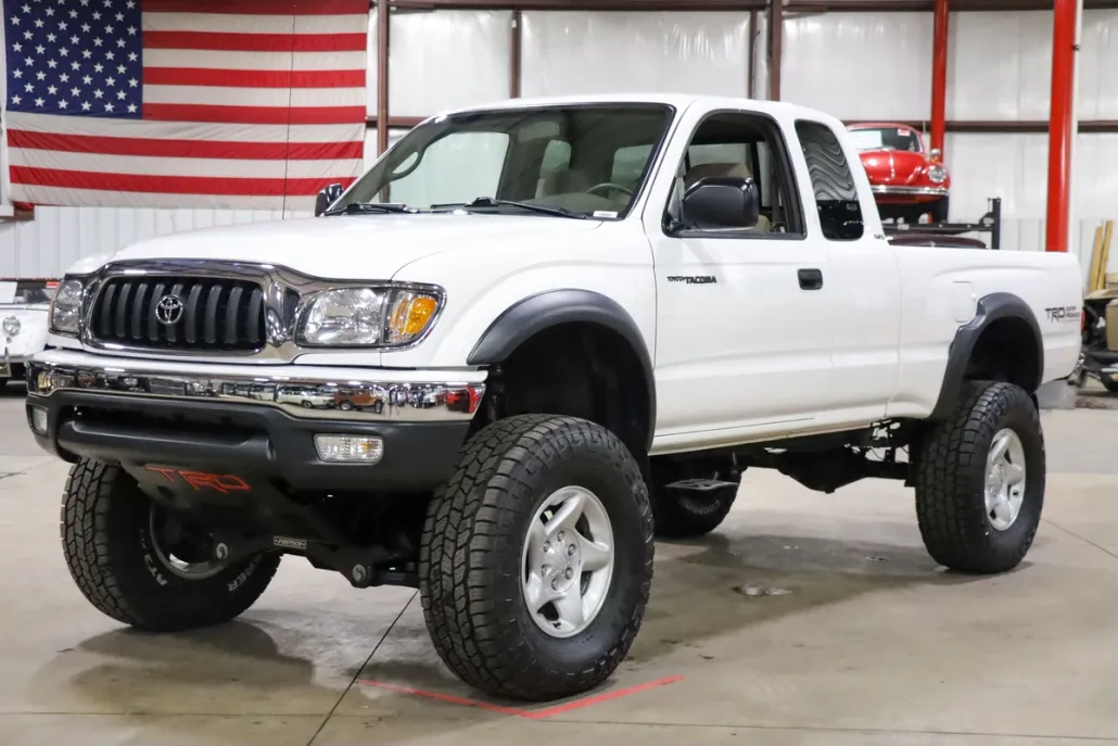 2004 Toyota Tacoma SR5 TRD Off-Road photo 1
