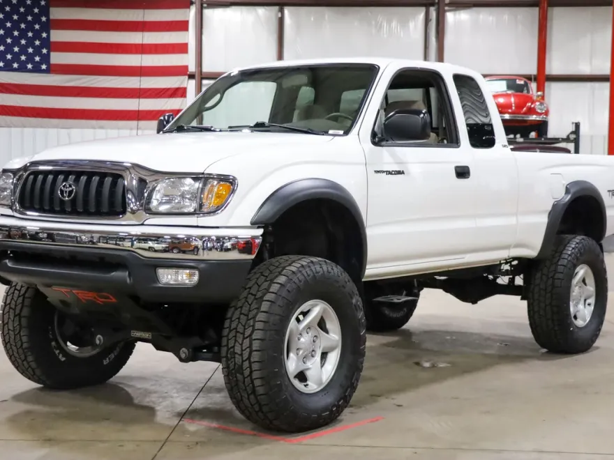 2004 Toyota Tacoma SR5 TRD Off-Road photo 1