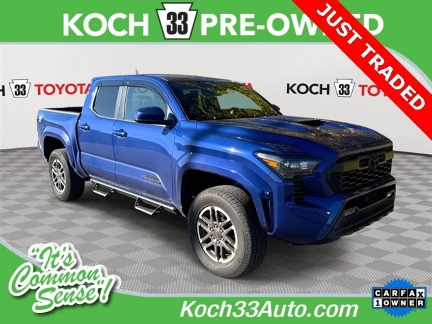 2025 Toyota Tacoma TRD Sport photo 1