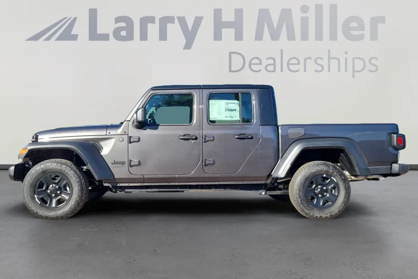 2025 Jeep Gladiator Sport photo 1