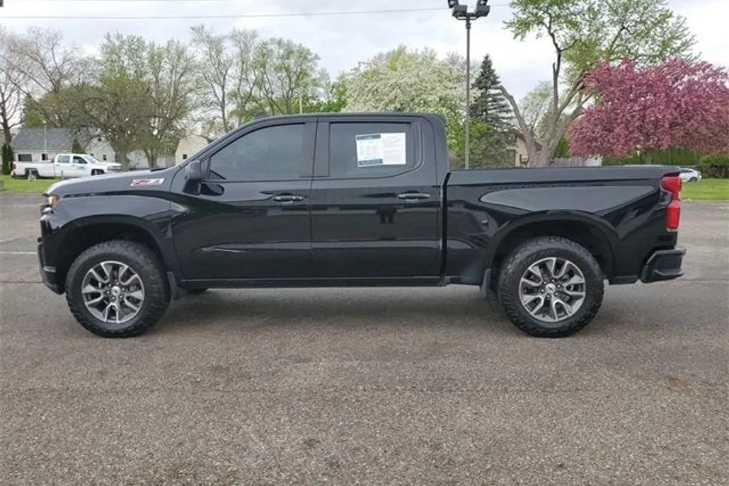 2022 Chevrolet Silverado 1500 photo 1