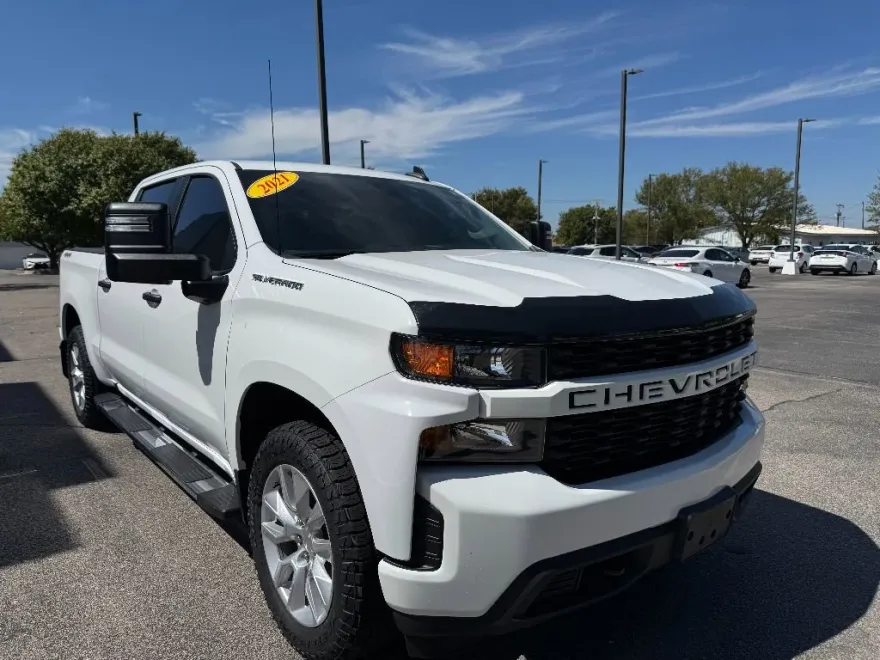 2021 Chevrolet Silverado 1500 Custom photo 1