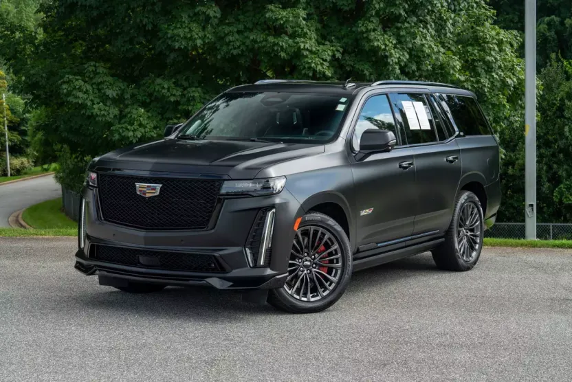 2023 Cadillac Escalade V-Series photo 1