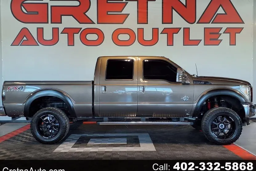 2015 Ford F-350 Lariat photo 1
