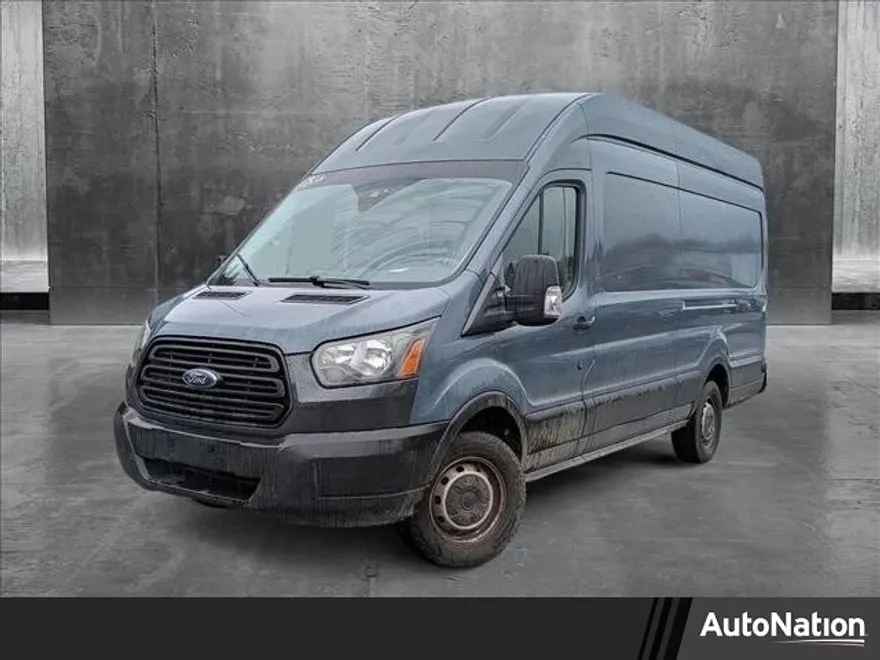 2019 Ford Transit photo 1