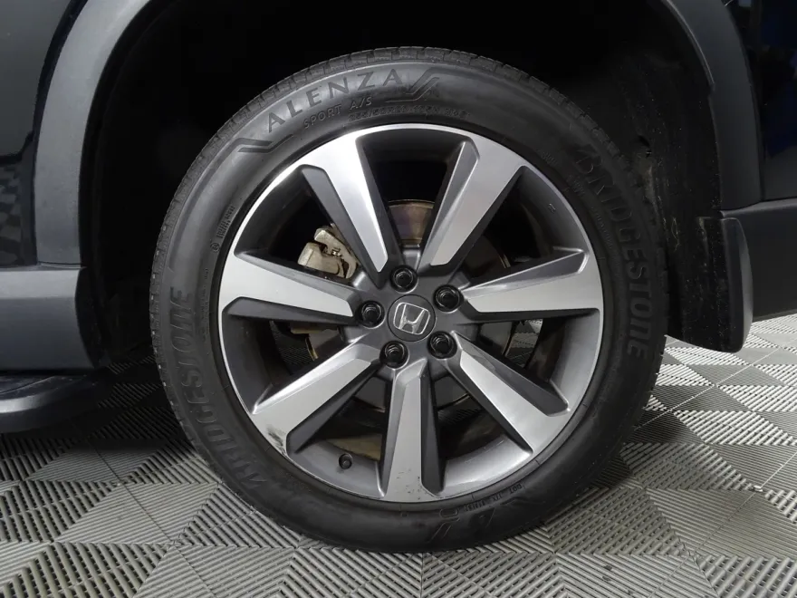 2023 Honda Pilot Elite photo 1
